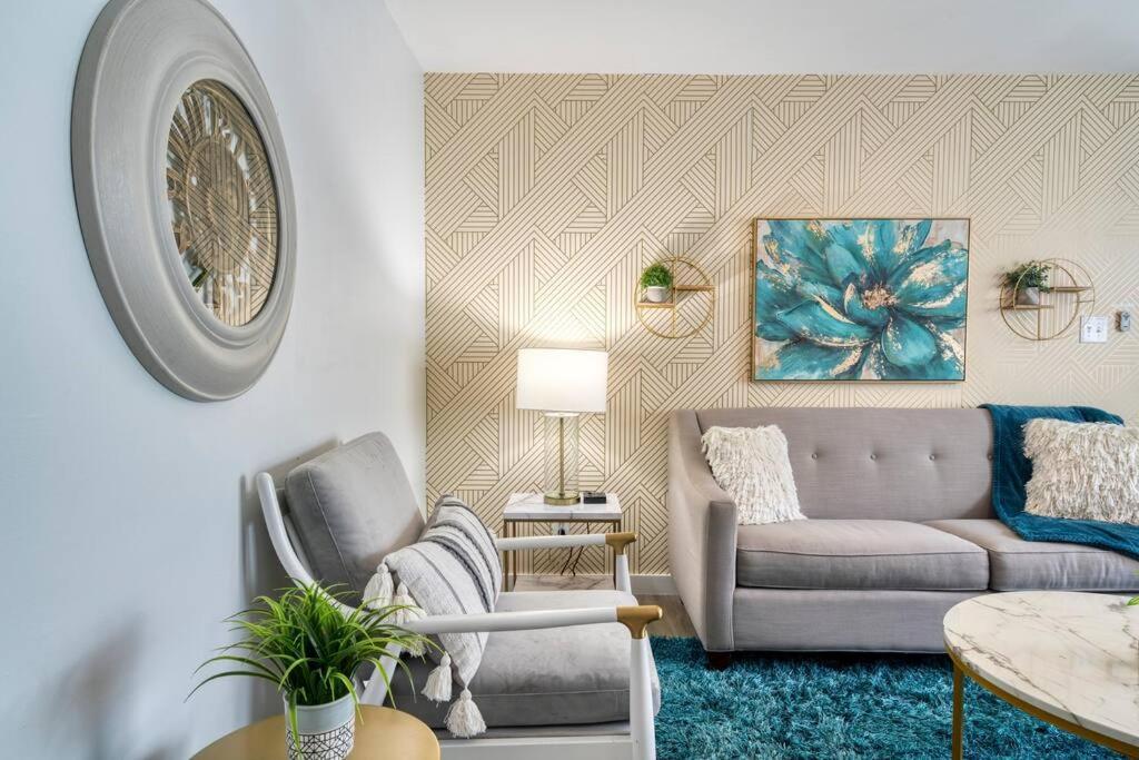 2Br 1Ba Duplex House King Beds Great For Small Groups Close To All Uptown Charlotte Attractions エクステリア 写真