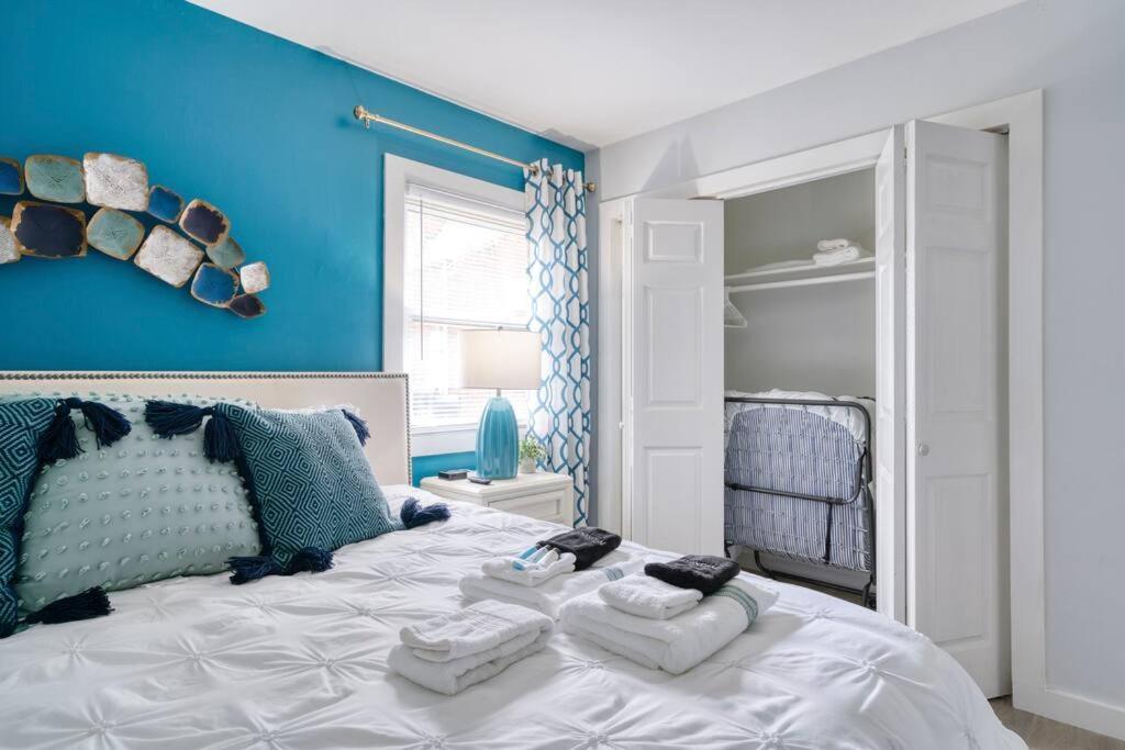 2Br 1Ba Duplex House King Beds Great For Small Groups Close To All Uptown Charlotte Attractions エクステリア 写真